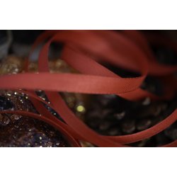 Silkebnd rd pr. meter